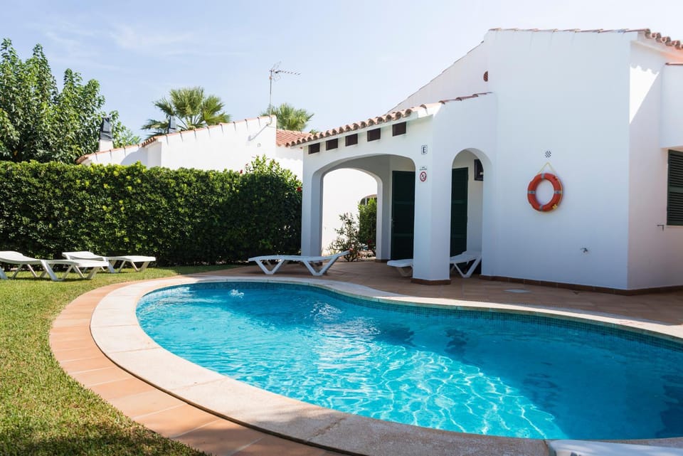 Patio, Garden, Balcony/Terrace, Garden view, Pool view, Swimming pool, sunbed