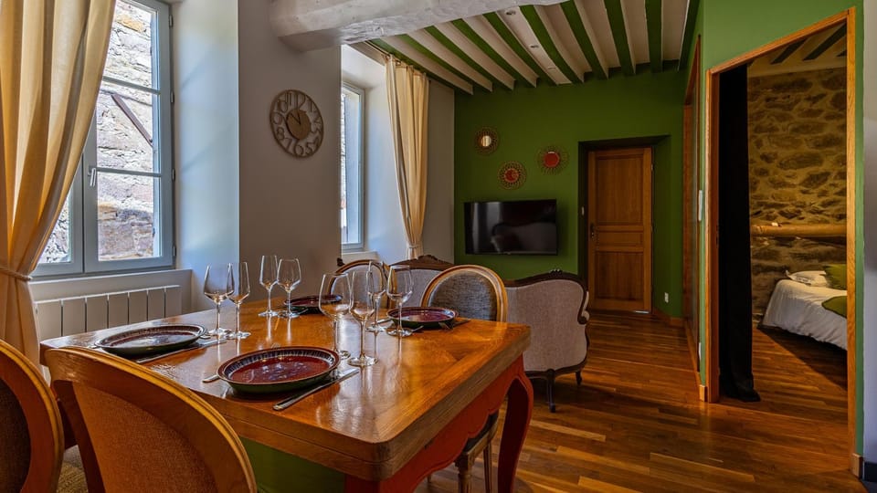 Le Moulin de l'O-L'Orle Nature formule 4 personnes House in Bourgogne-Franche-Comté