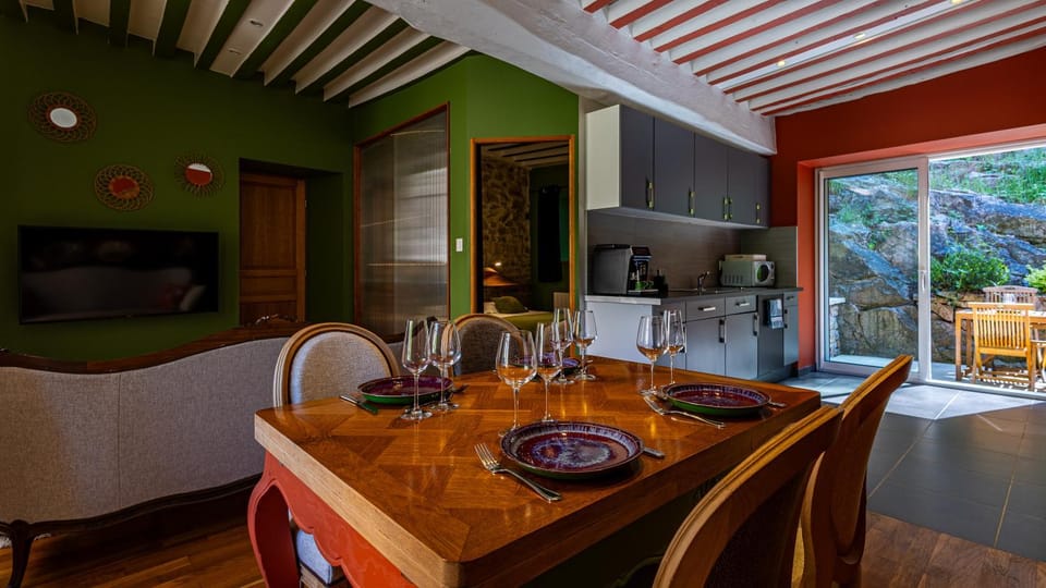 Le Moulin de l'O-L'Orle Nature formule 4 personnes House in Bourgogne-Franche-Comté