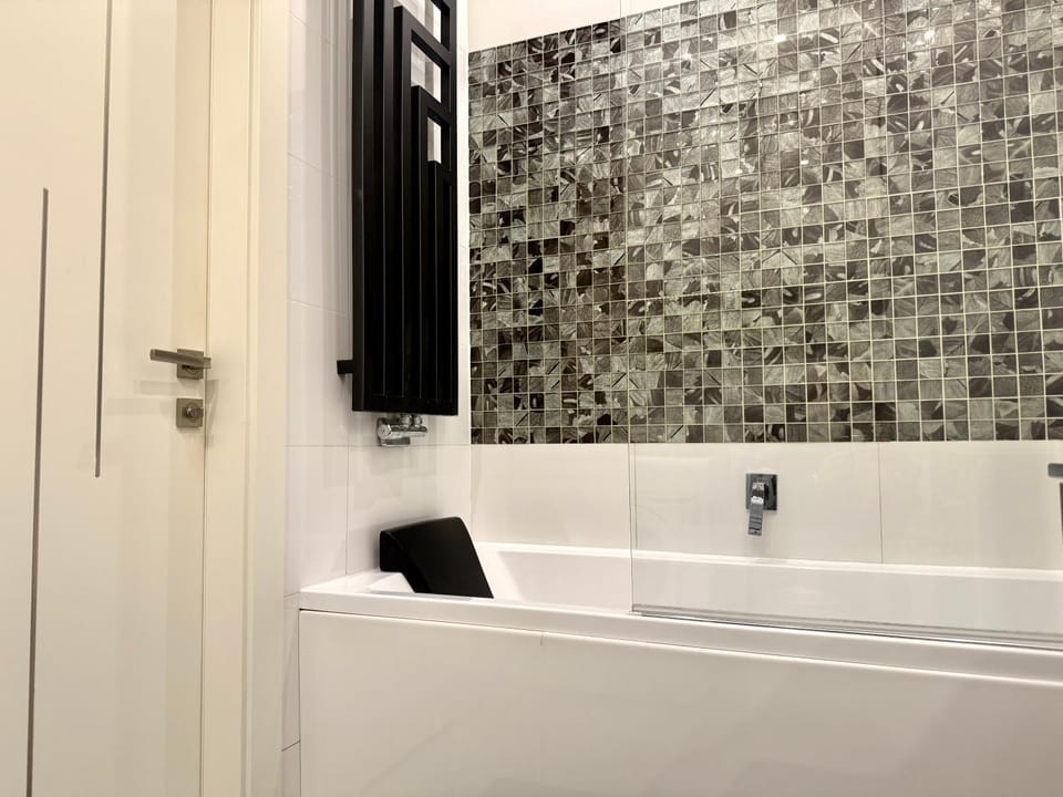 Hot Tub, Bathroom, Bath