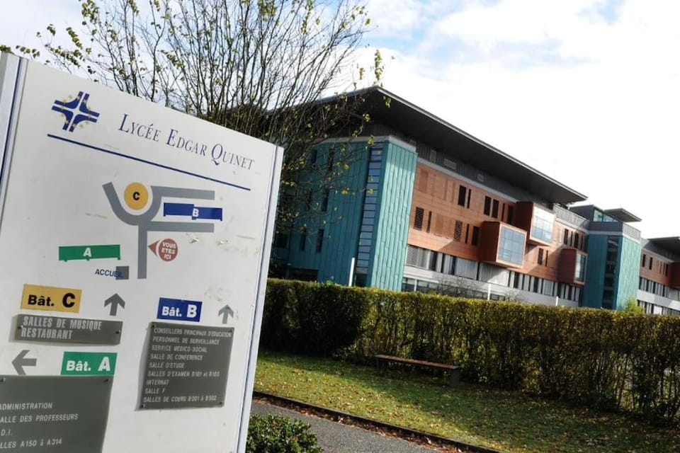 L'Aindus de Brou- parking privé- RDC Apartment in Auvergne-Rhône-Alpes