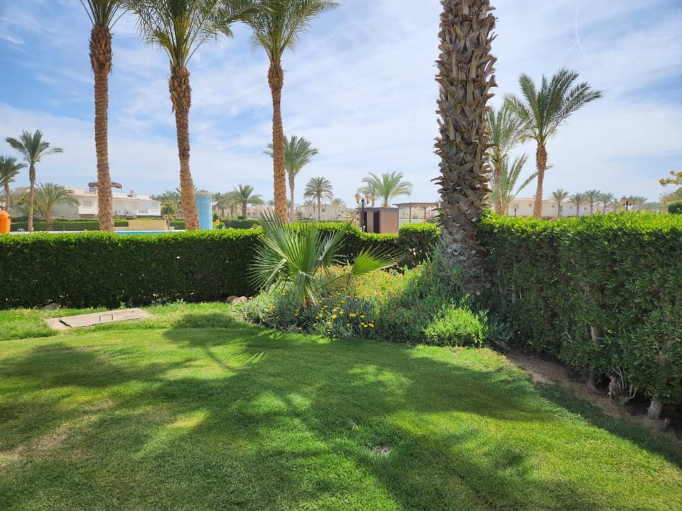 Luxury villa In Jaz Little Venice Elsokhna Golf Resort With Private Garden & Pool View - Families Only Villa in Egypt