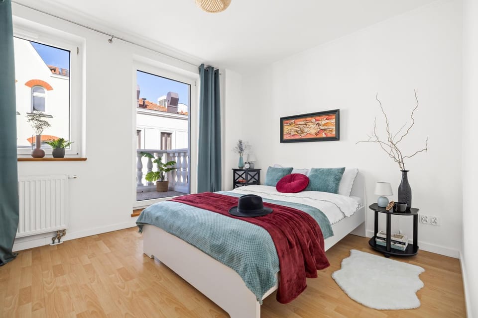 Bed, Bedroom, internet