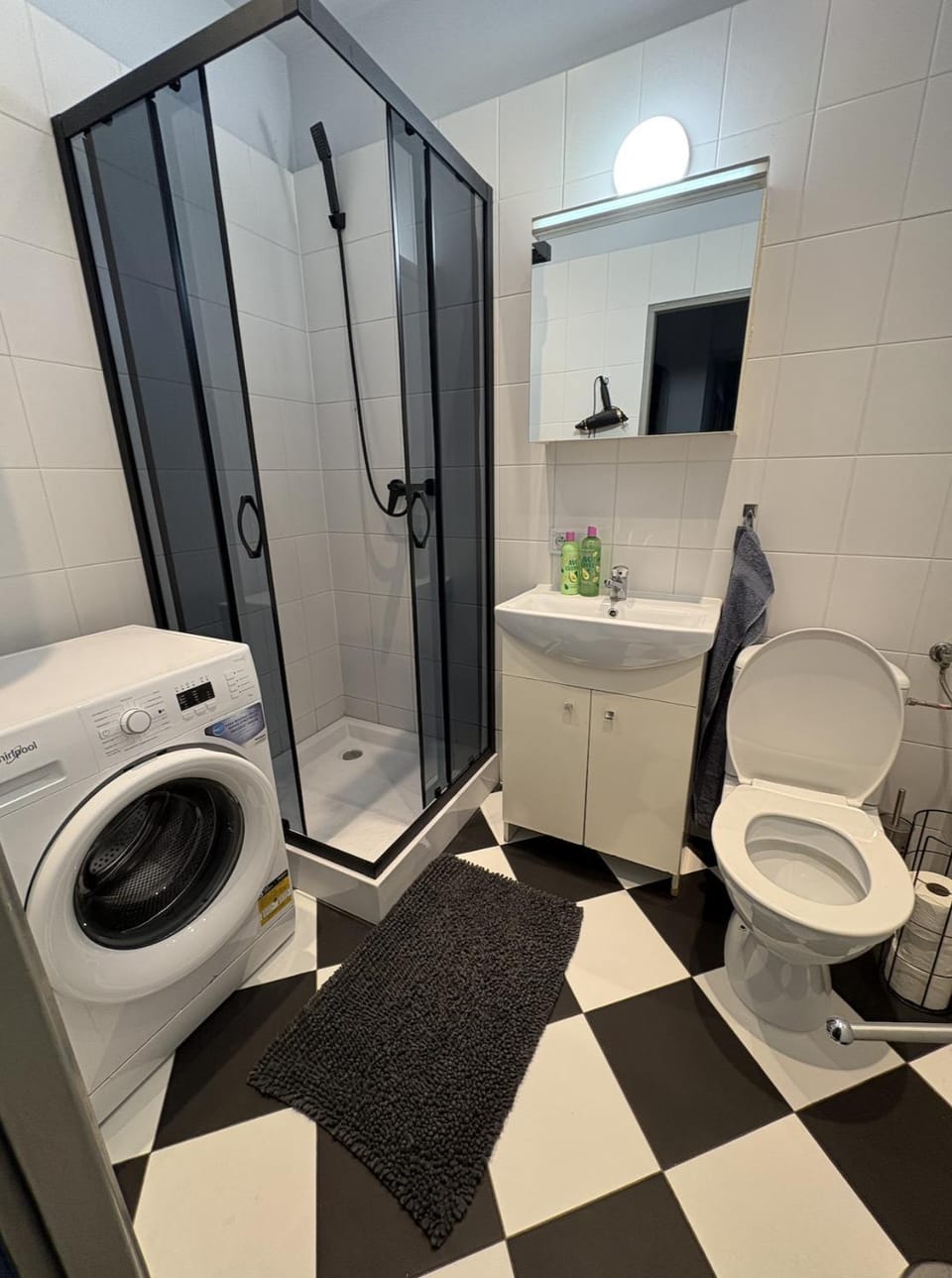 Toilet, Bathroom, washing machine, dryer