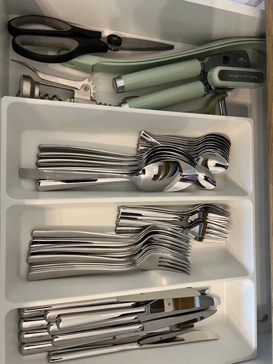 Kitchen or kitchenette, Decorative detail