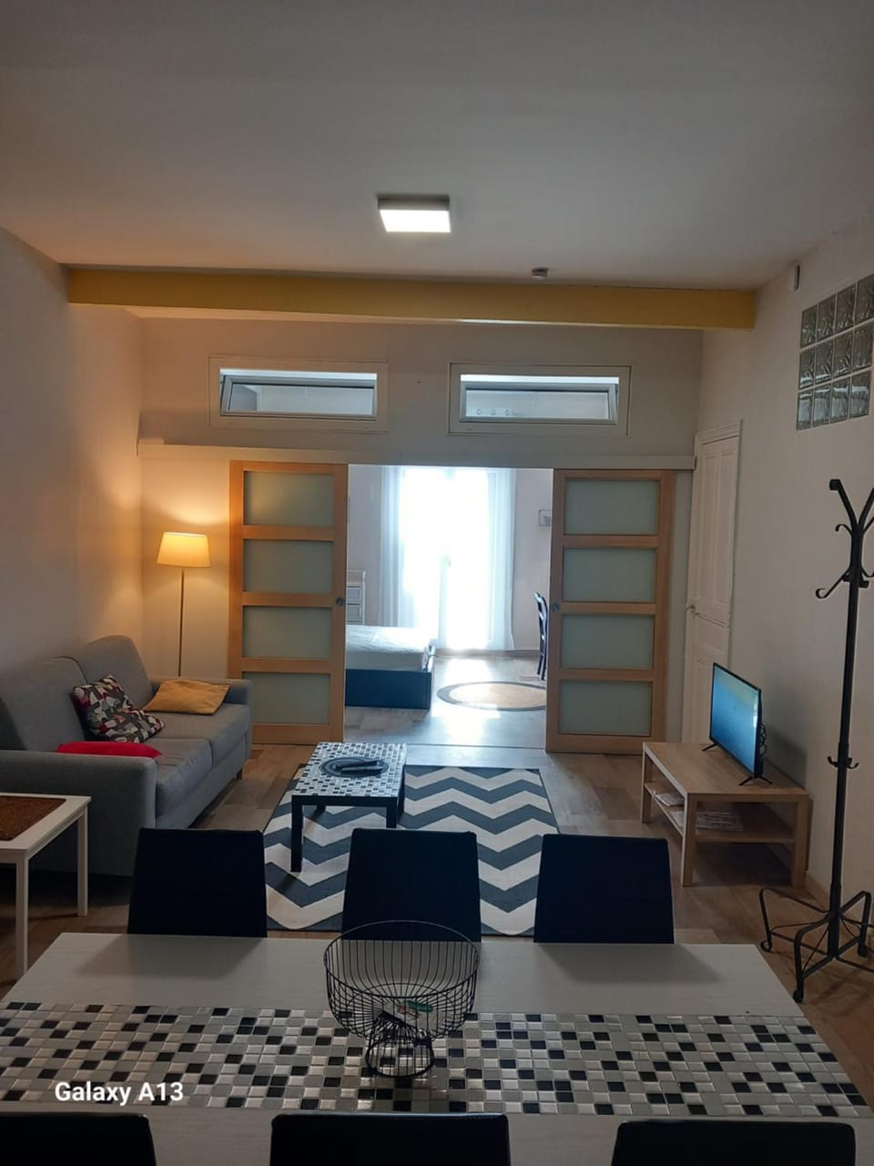 Living room, Seating area, air conditioner