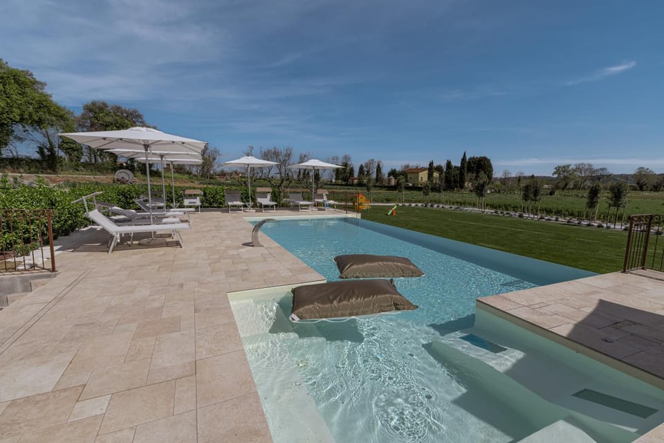 Pool view, Swimming pool