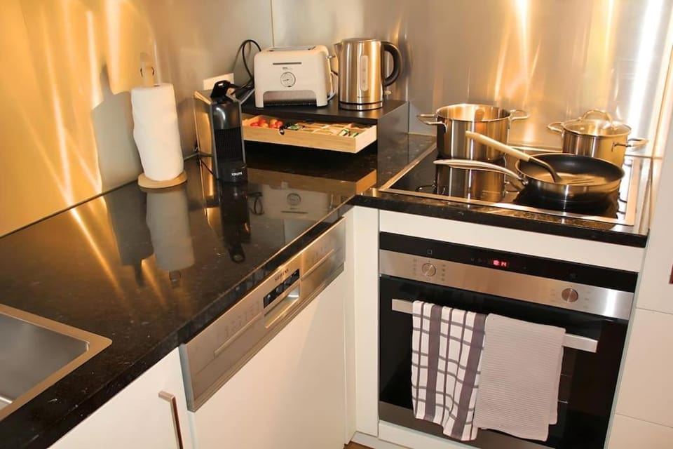Zentral, free Parking, WIFI, nähe Bahnhof, Shops Apartment in Canton of Valais