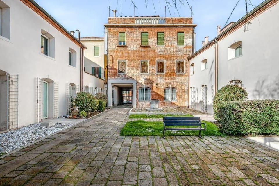 Property building, Garden view