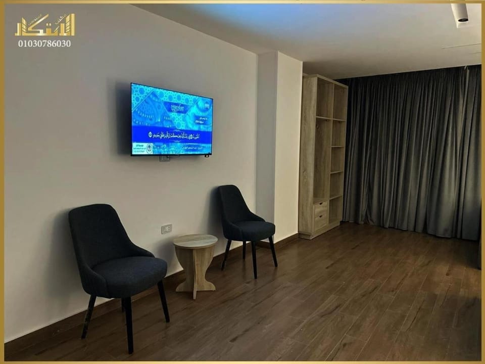 بنسيون الحصري اكتوبر modern motel Capsule hotel in Egypt