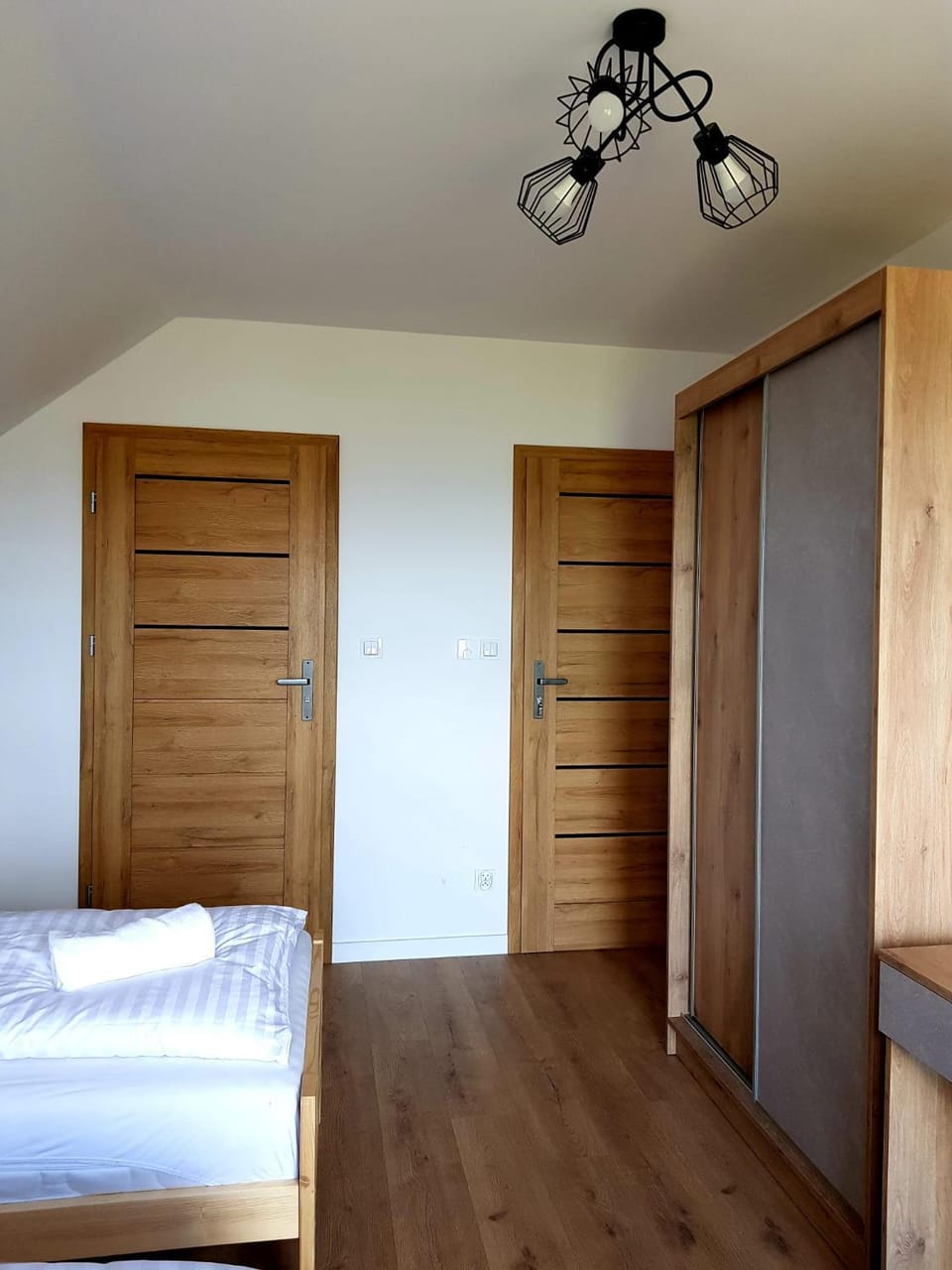 Bed, Photo of the whole room, Bedroom, wardrobe