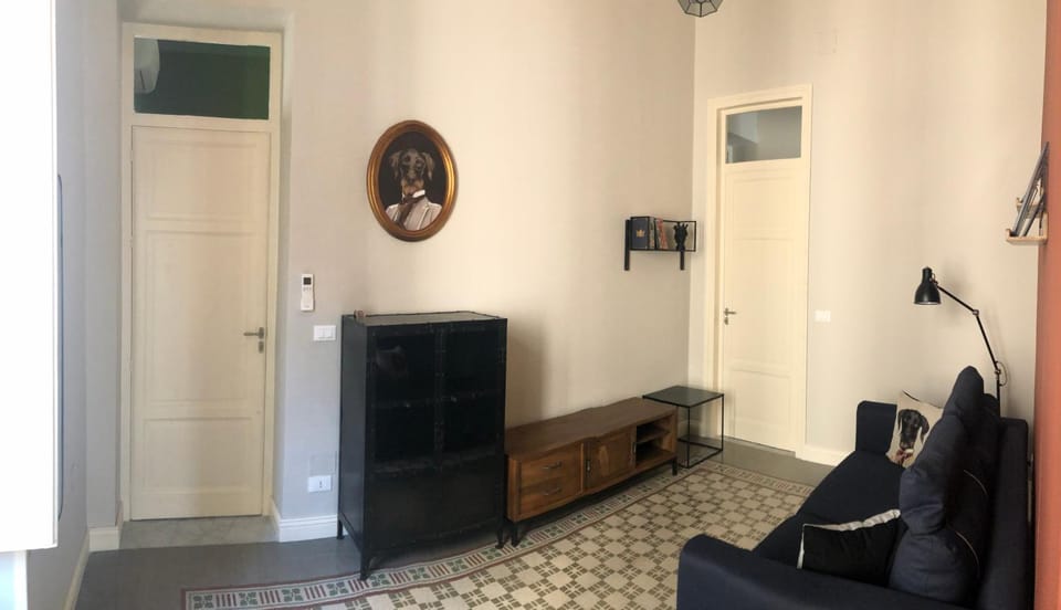 Communal lounge/ TV room, Living room, Evening entertainment