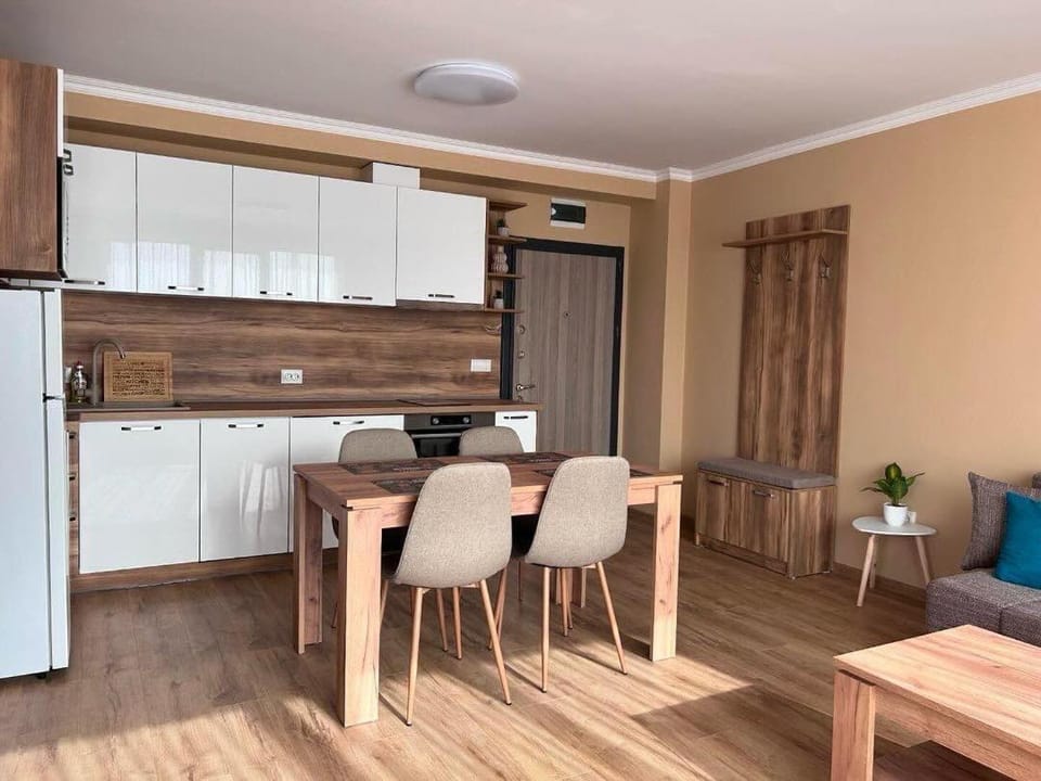 Апартаменти Bella Deluxe Apartment in Burgas Province