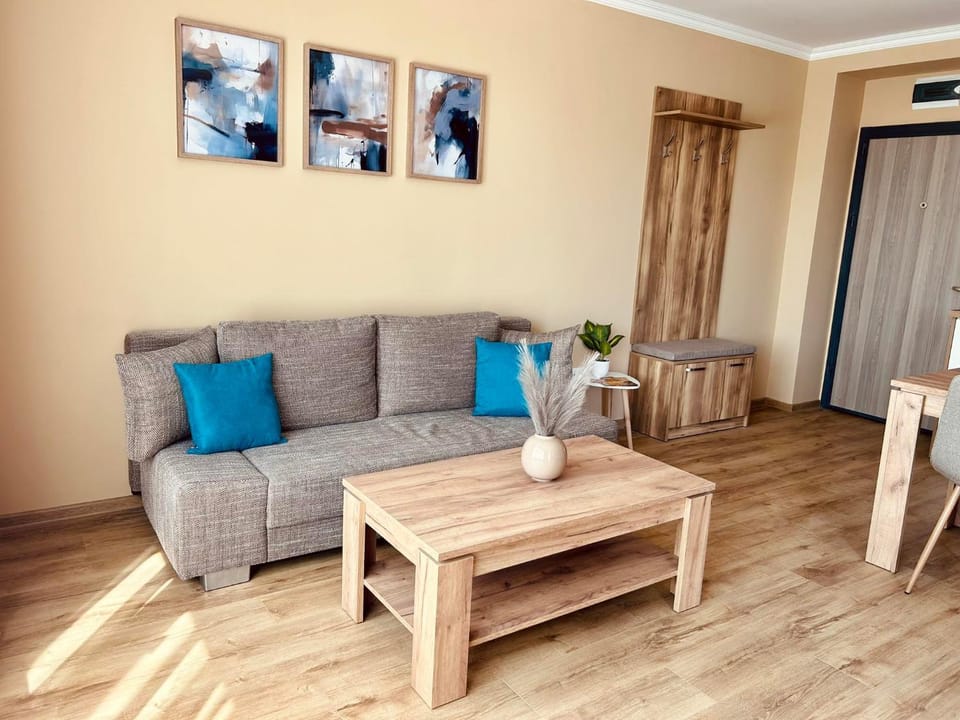 Апартаменти Bella Deluxe Apartment in Burgas Province