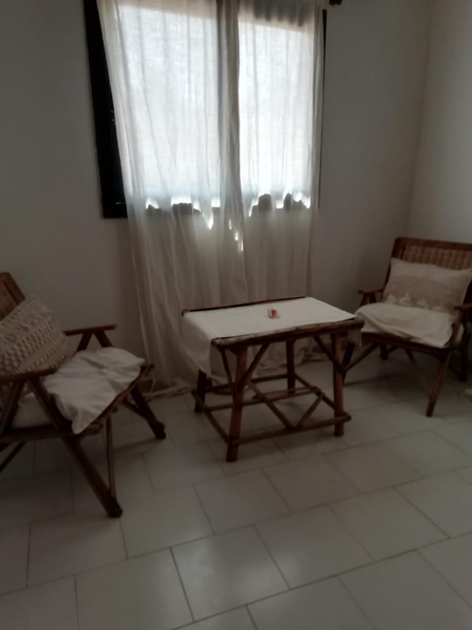 Maison Manour Chambre espacée et climatisée Bed and Breakfast in Mbour