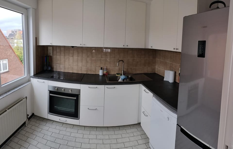 Coffee/tea facilities, dishwasher, pet friendly, stove, kitchen