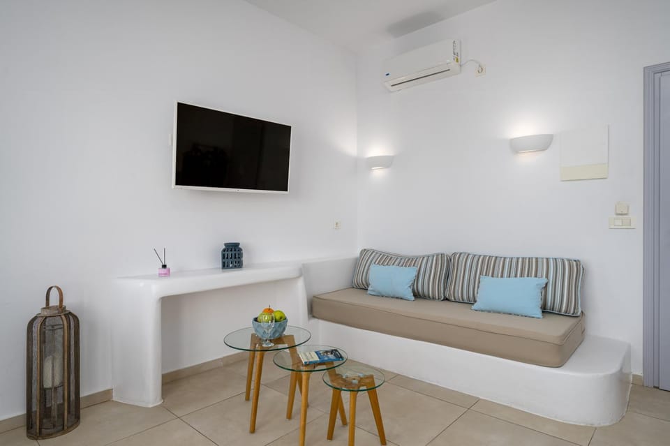TV and multimedia, Seating area