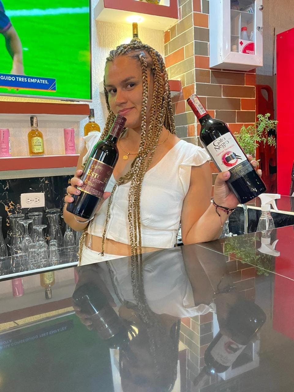 Lounge or bar, Drinks