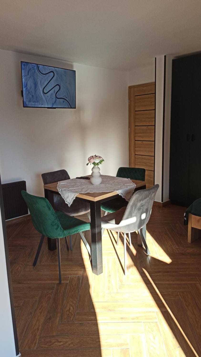 Apartament Między górą a rzeką Trybsz Apartment in Lesser Poland Voivodeship