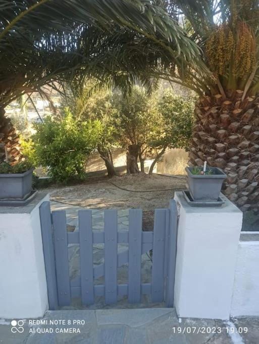 Facade/entrance, Garden, Garden view