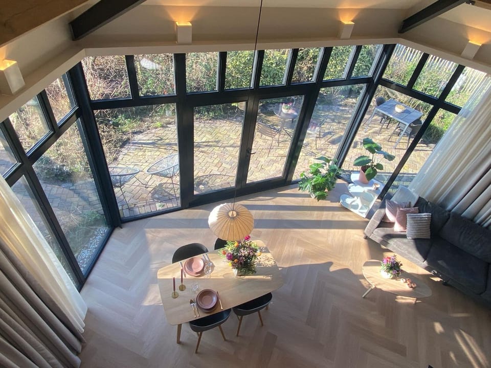 Garden, Living room, Food