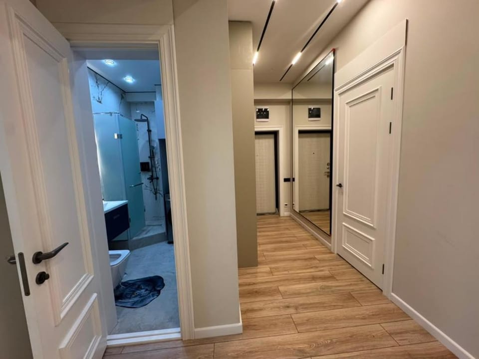 Золотой квадрат 3комн Фрунзе 464 Apartment in Almaty Region, Kazakhstan