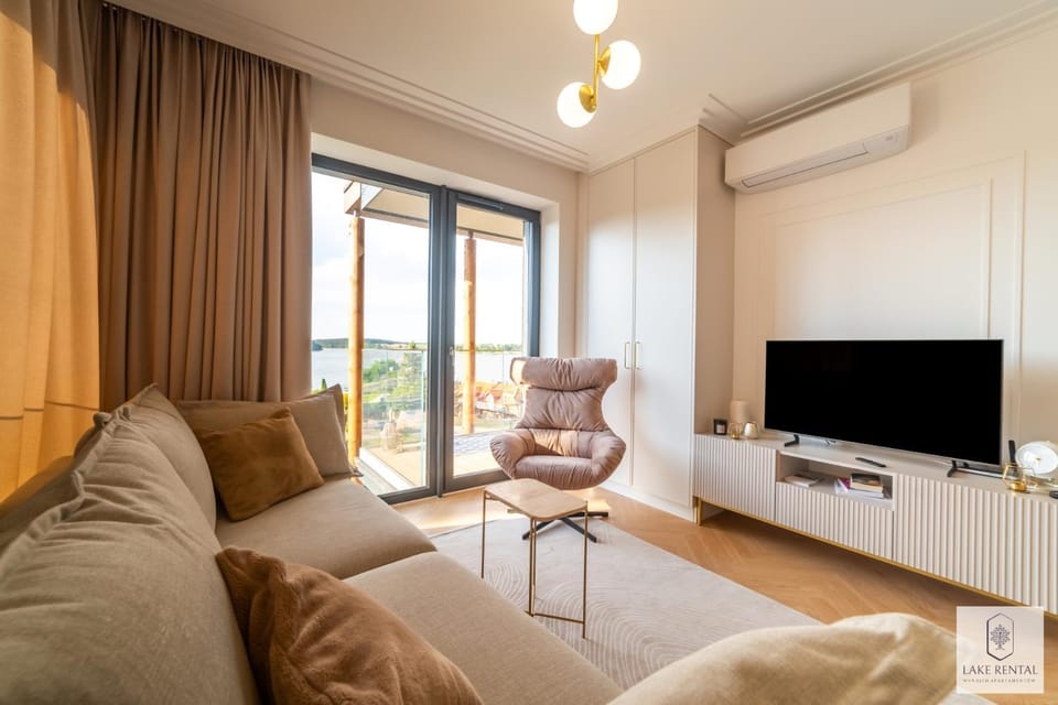 TV and multimedia, Living room, air conditioner