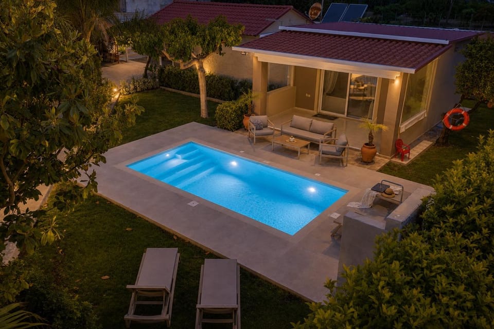 Sea Breeze & Nature villa, with heated pool and garden retreat House in Kremasti