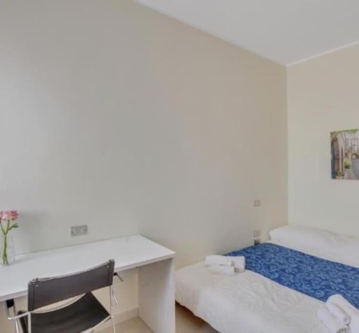 L’orchidea rooms, cucina e bagno in comune Bed and Breakfast in Apulia