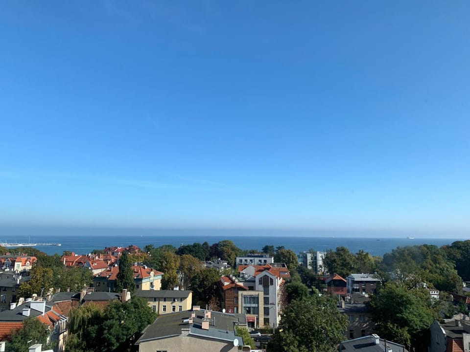Neighbourhood, City view, Sea view