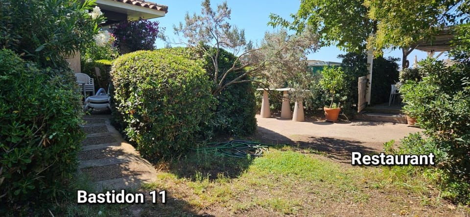 Résidence Agathos (un jardin sur la plage) House in Saint-Raphael