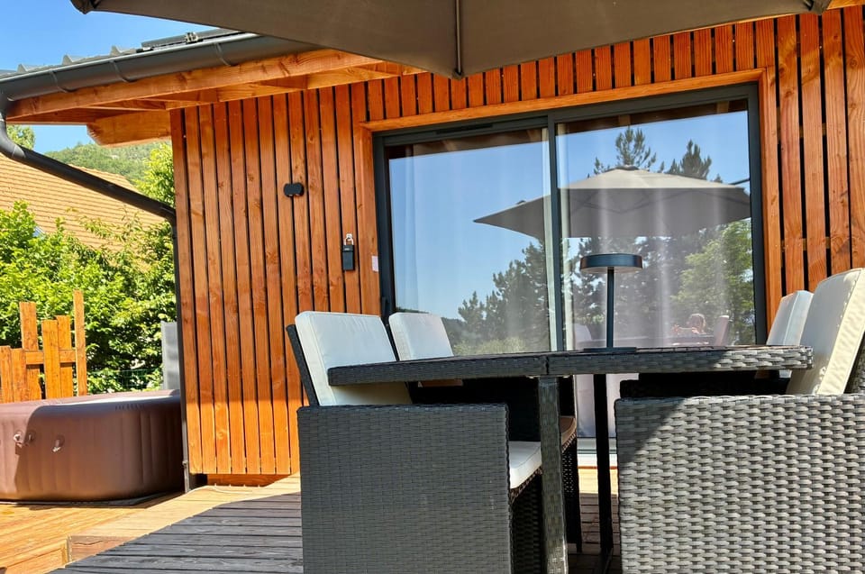 Céüse lodges & spa Nature lodge in Provence-Alpes-Côte d'Azur