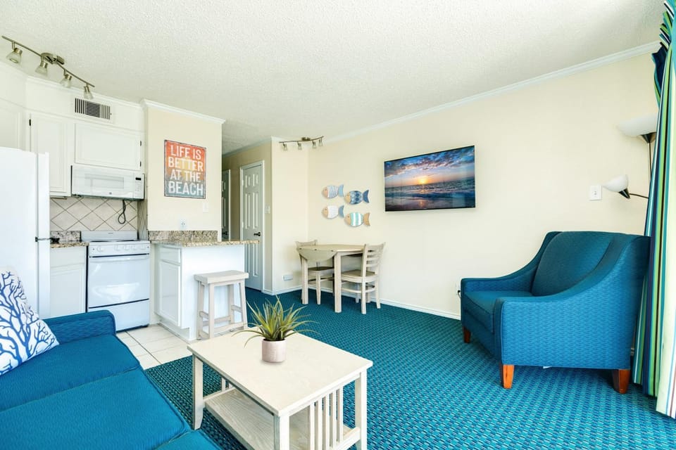 Charming Ocean View Condo House in Galveston Island