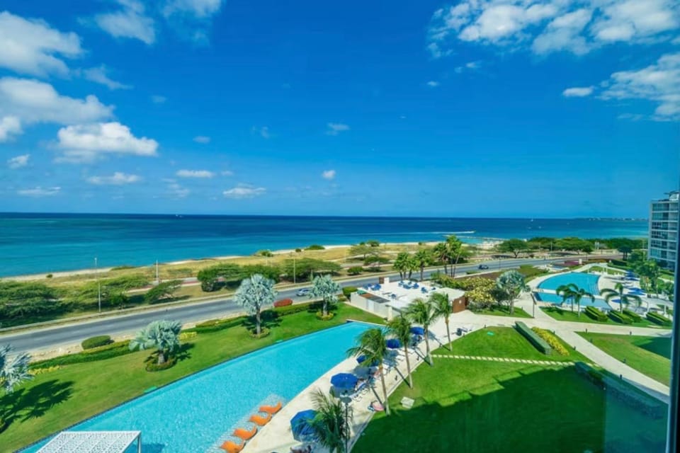 Glamorous and modern beach apartment Eagle beach ARUBA Apartment in Savaneta