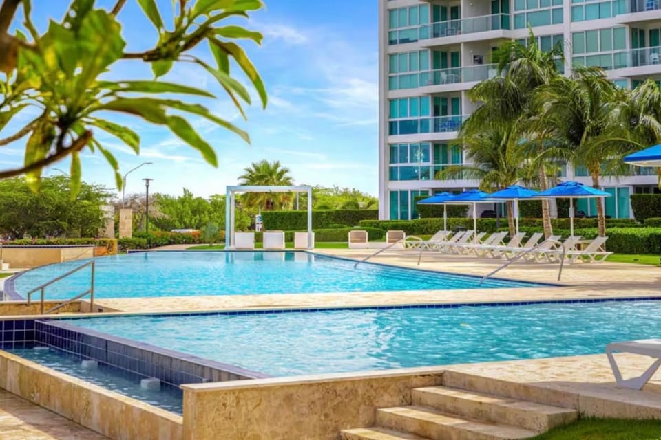 Glamorous and modern beach apartment Eagle beach ARUBA Apartment in Savaneta