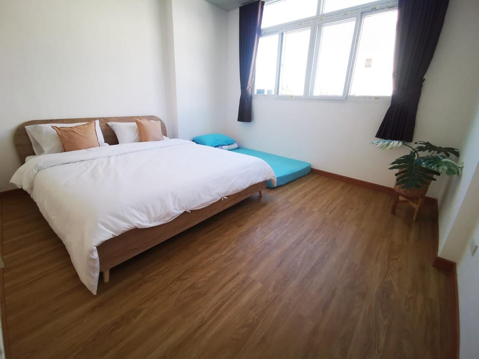 Proud Room & wifi Hostel in Pattaya City