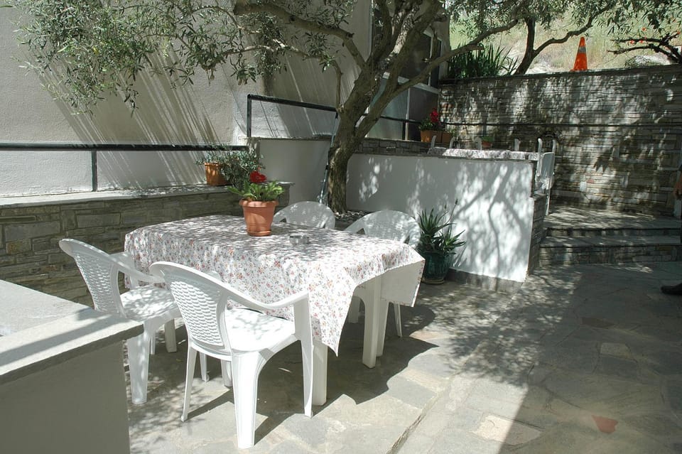 Day, Garden, Balcony/Terrace, Garden view