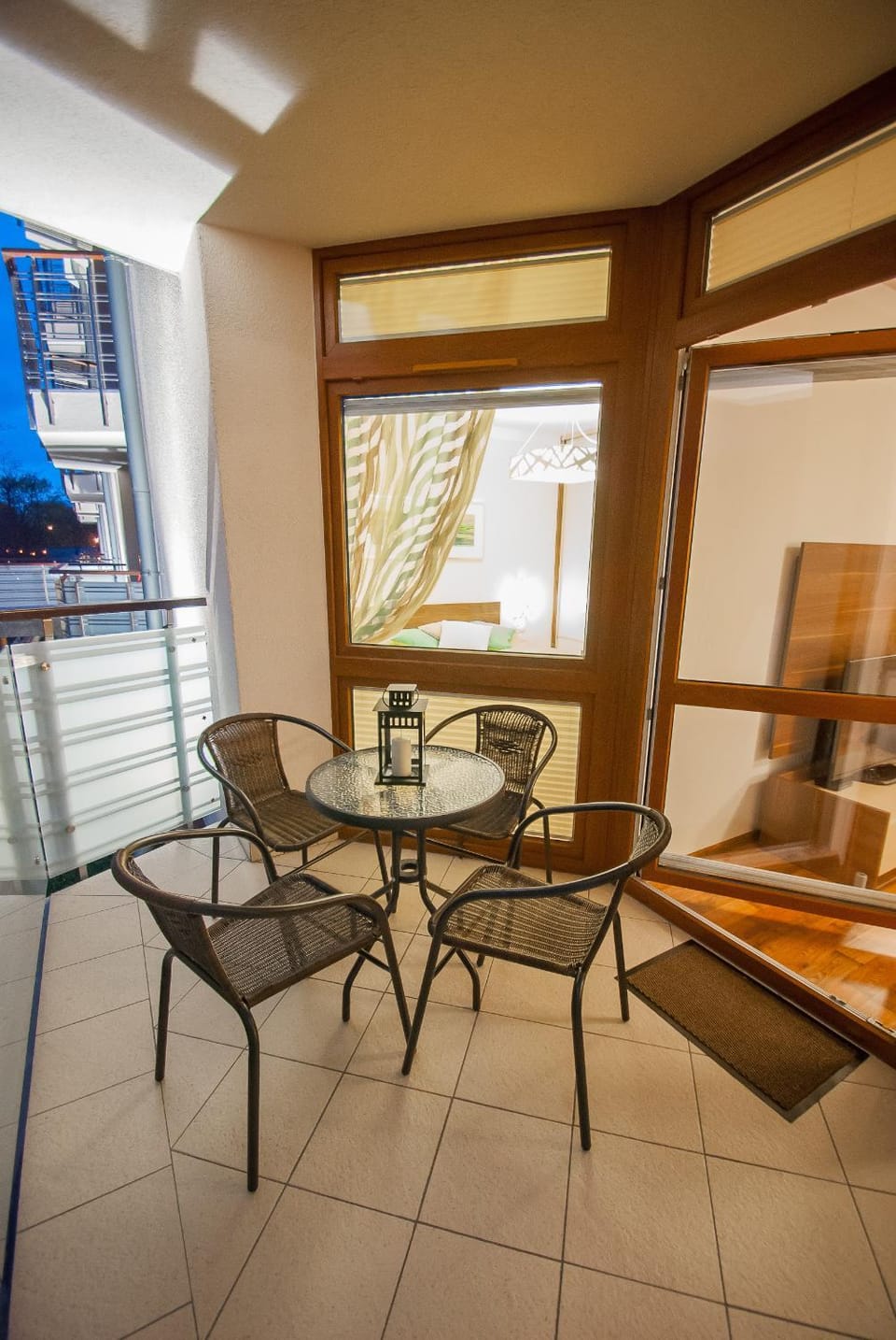 Balcony/Terrace, Dining area