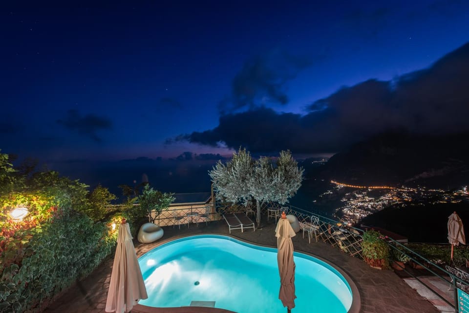 Pool view, Swimming pool, Swimming pool