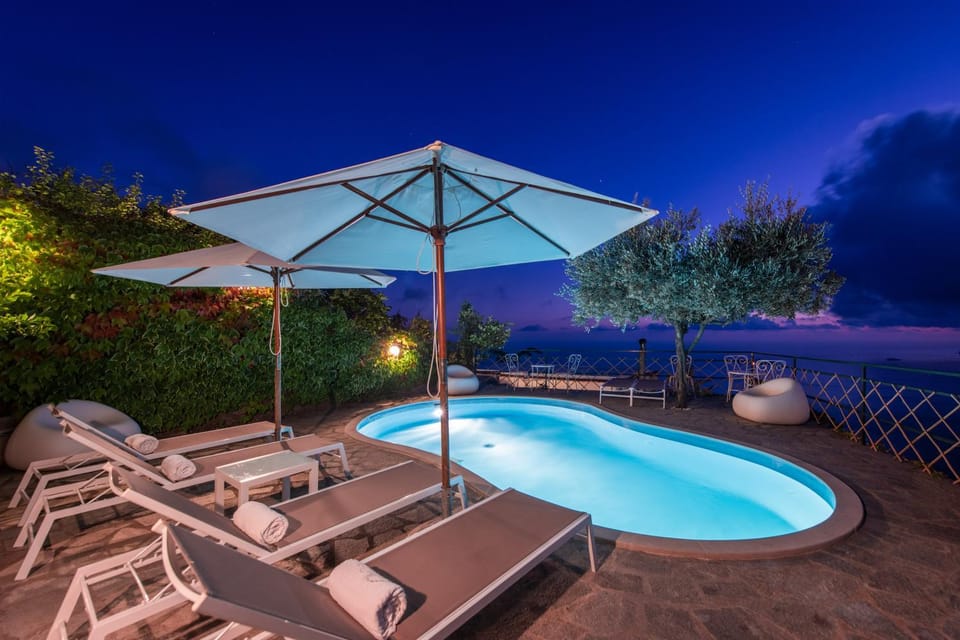 Pool view, Swimming pool, Swimming pool