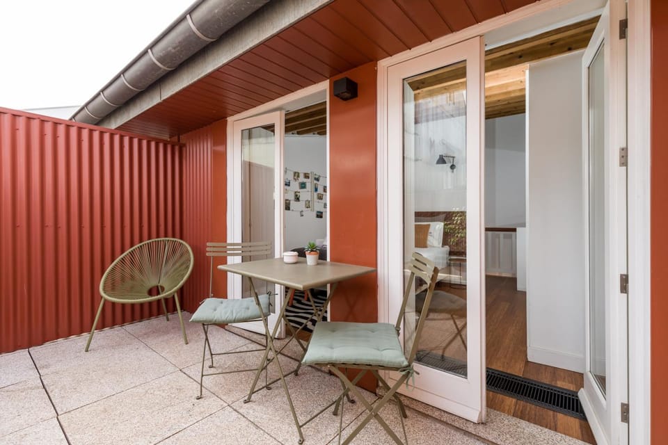 Nearby landmark, Off site, View (from property/room), Balcony/Terrace, Balcony/Terrace