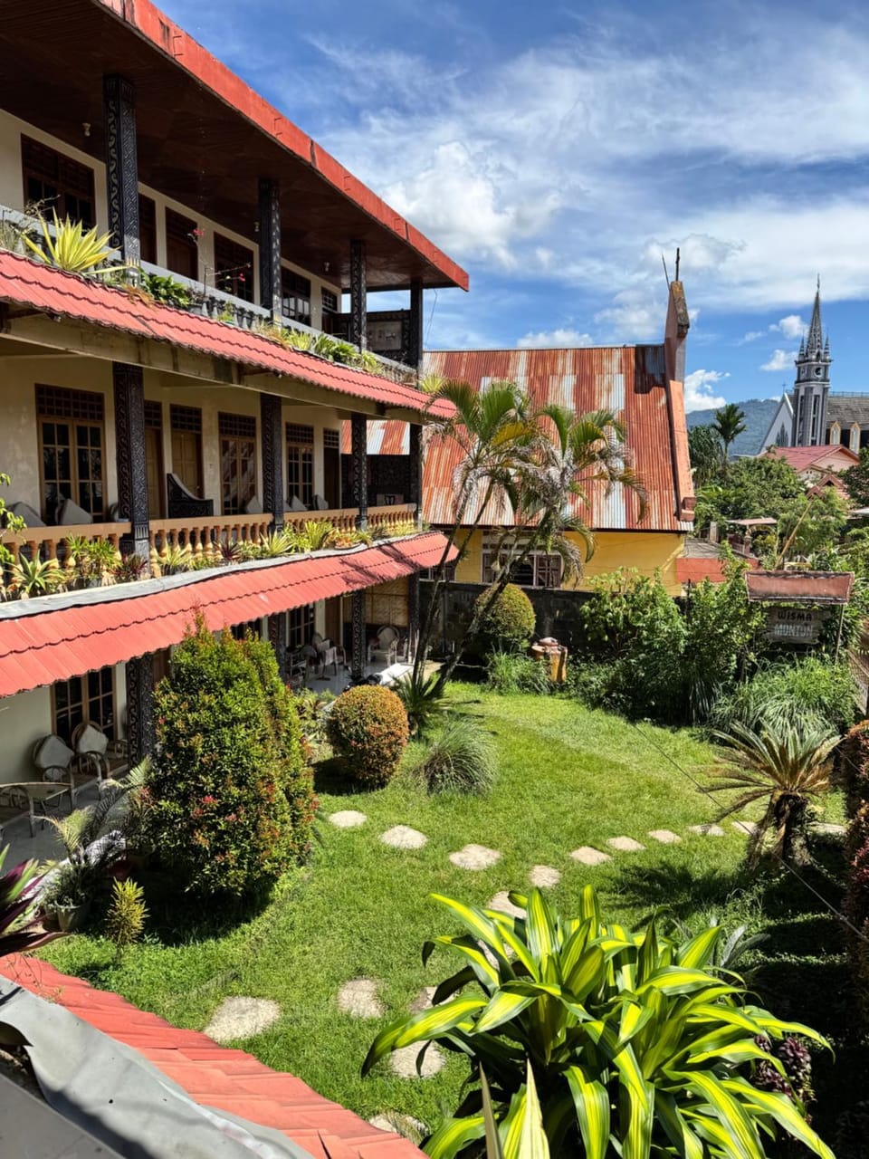 Monton Guest House Bed and Breakfast in Indonesia