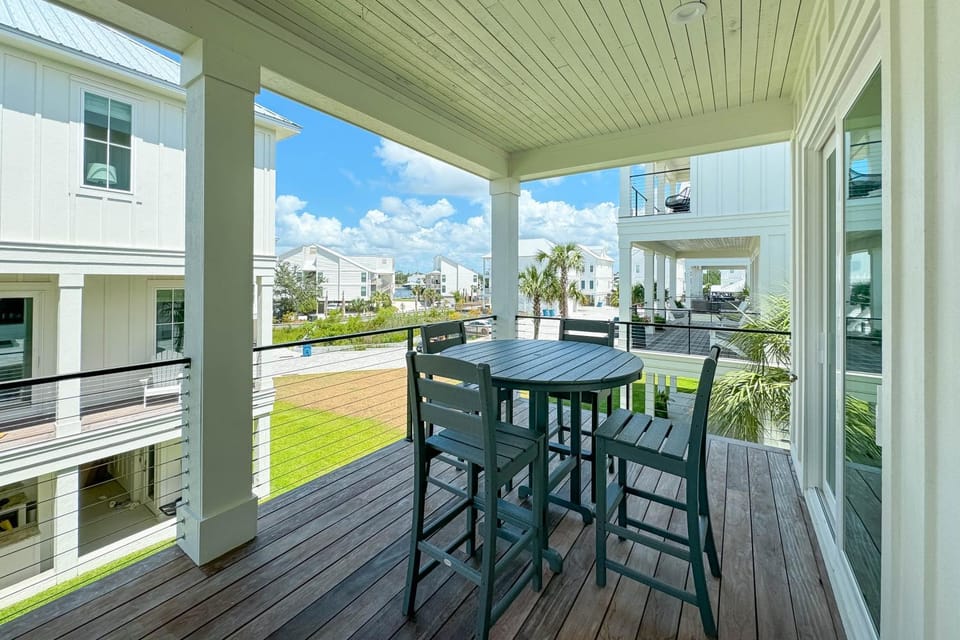 Sandy Toes at The Osprey House in Orange Beach