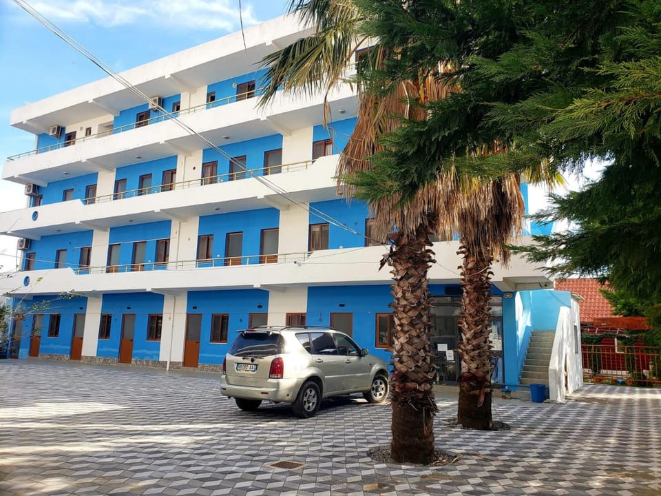 Property building, Parking