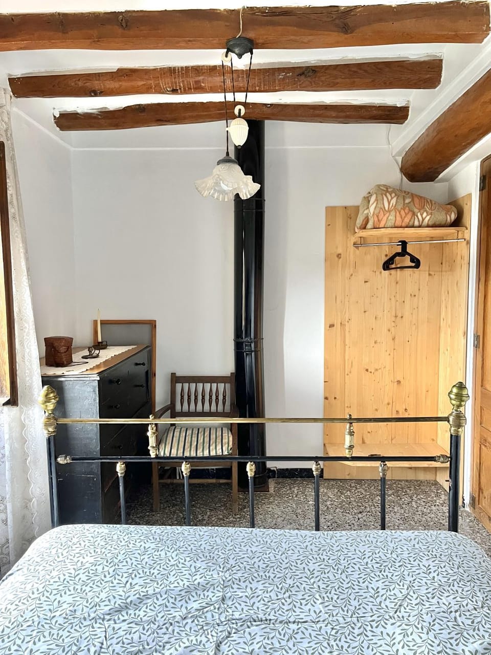 Bed, Photo of the whole room, Bedroom, wardrobe