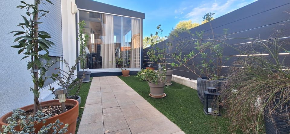 Garden, Garden, Garden view