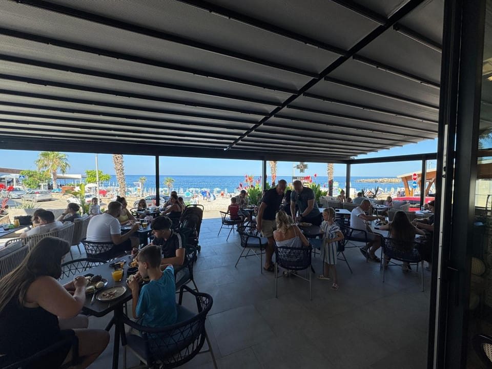 Vienna Luxury Apartments Apartment in Ulcinj Municipality