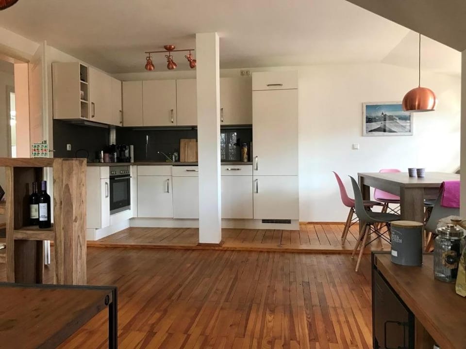 Dachgeschoss Wohnung mit Traum Bergblick Apartment in Garmisch-Partenkirchen
