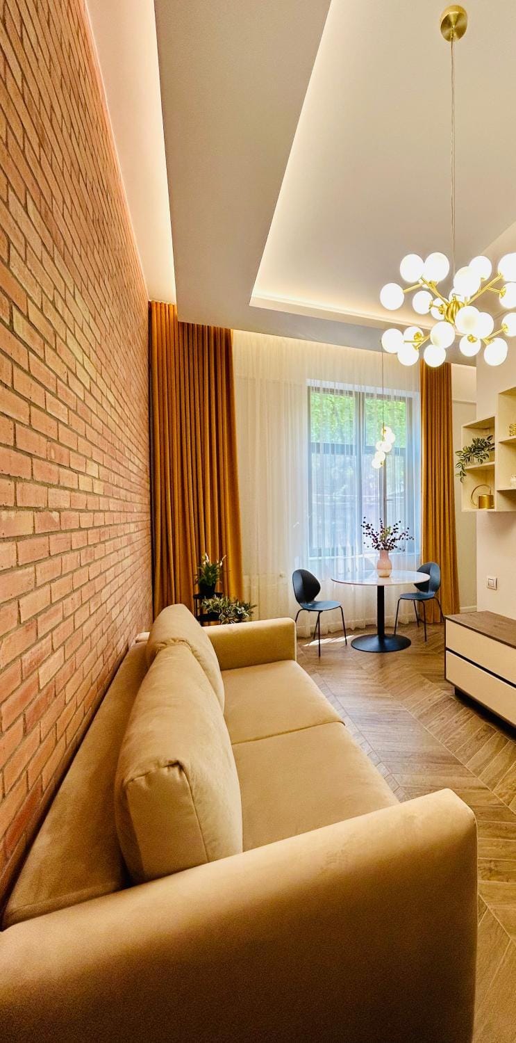 Living room, Decorative detail, Decorative detail, Seating area, Dining area