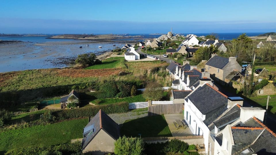 Kelerdutbay fr, accès direct à la mer House in Plouguerneau